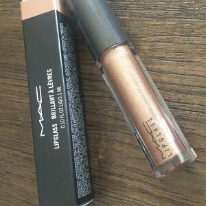 Mac Lipglass Oh Baby